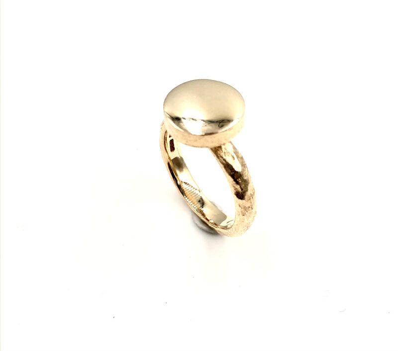 Guld Ring - Lækker ring med blomst og diamant - r52715